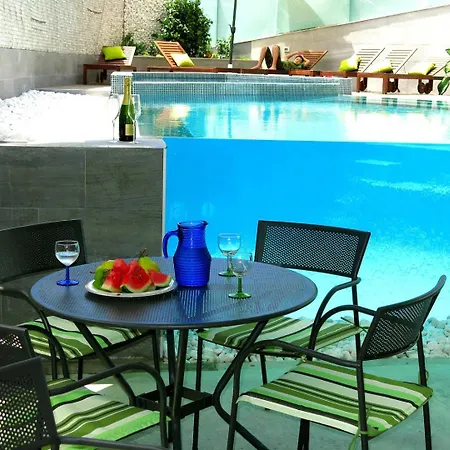 아파트 Luxury Lara Shared Pool Žrnovnica