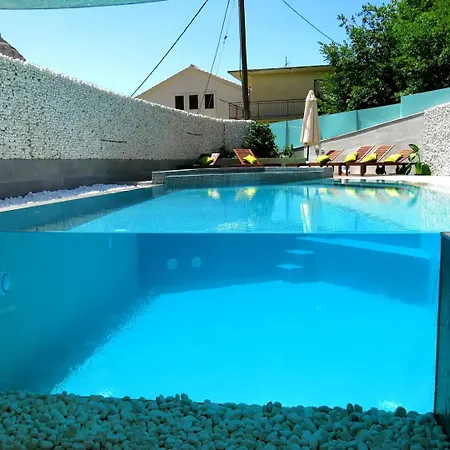 아파트 Luxury Lara Shared Pool